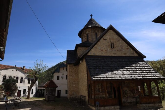 Izlet sa posetom manastiru