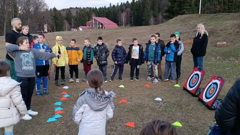Ucenje i druzenje