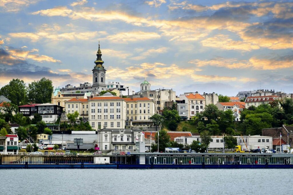 Tura u i iz Beograda